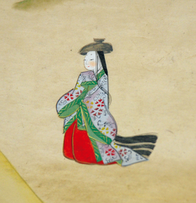 日本初の女性絵本作家「居初つな」が制作したとされる「奈良絵本・絵巻」（写真左上）。幅10cm程度の小さな絵巻で、紫式部などが描かれている（写真下）。絵本は、「鉢かづき」という物語。人物が愛らしい表情をしている（写真右上）＜資料提供：石川透氏＞
